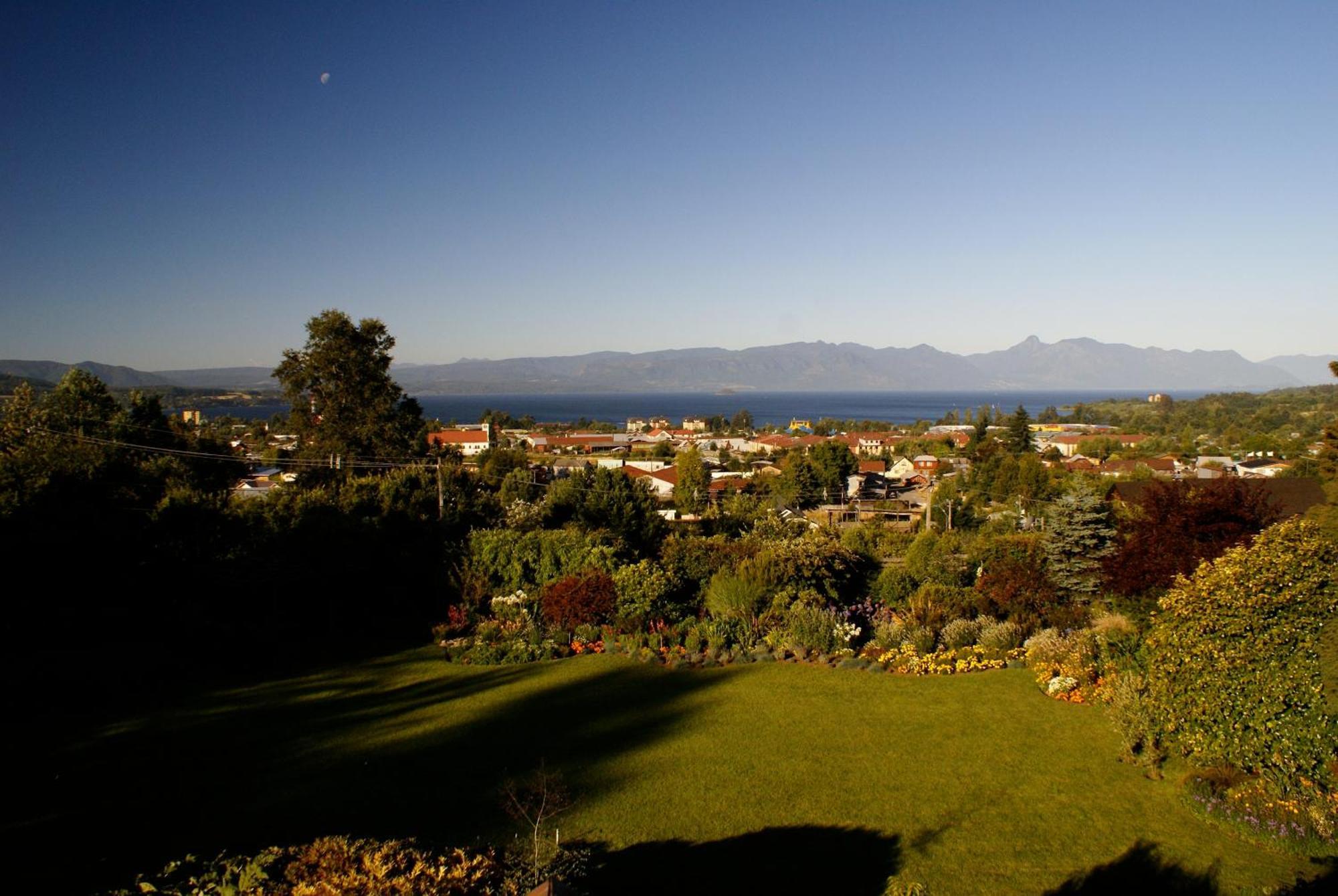 Hotel Hosteria De La Colina à Villarrica Extérieur photo